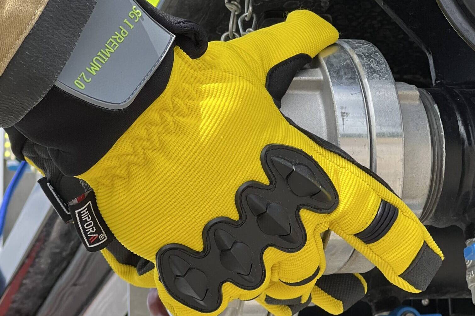 Unsere Technische Hilfeleistungshandschuh SAFEGUARD INOX PREMIUM 2.0 im Einsatz